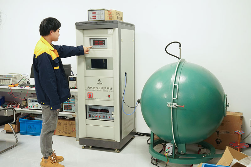 Forest Tiger China LED Flashlight Factory - Production Line and Quality Control